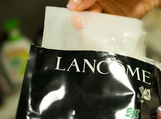 蘭蔻小黑瓶精華面膜怎么用？蘭蔻精華肌底面膜用法