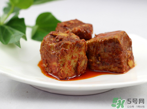 霉豆腐發(fā)霉了還能吃嗎？霉豆腐發(fā)霉有幾種顏色？