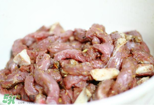 腌牛肉用什么粉？腌牛肉用什么料？