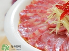 腌臘腸可以放酒嗎?腌臘腸放白酒有什么作用? 腌臘腸可以放酒嗎?腌臘腸放白酒有什么作用?