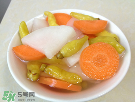 腌蘿卜放多少鹽？腌蘿卜放鹽的比例