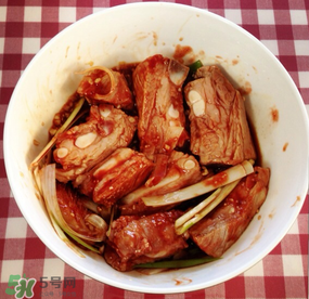 腌排骨要多長時間？腌排骨要放多長時間？