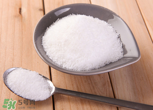 腌肉可以放味精嗎？腌肉時放味精好嗎？