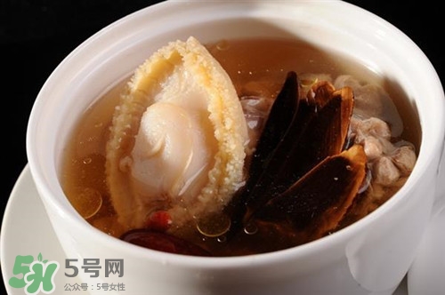 靈芝可以泡水喝嗎?靈芝泡水喝的功效與作用 靈芝可以泡水喝嗎?靈芝泡水喝的功效與作用