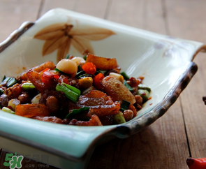 豬油渣能吃嗎？豬油渣吃了會(huì)致癌嗎？