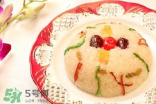 八寶飯有何歷史典故？八寶飯有什么特殊的含義？