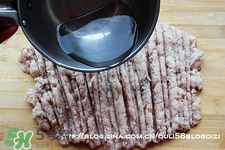 魚丸用什么粉？魚丸用面粉還是淀粉？