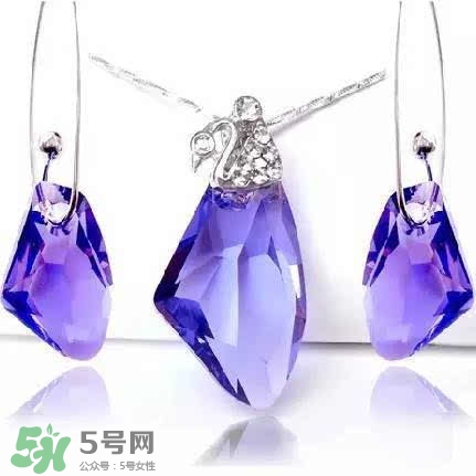 施華洛世奇是什么材質(zhì)？施華洛世奇是真水晶嗎？