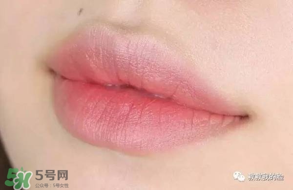 金高銀妝容怎么化？金高銀仿妝