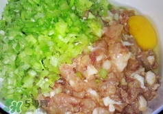 餃子餡太稀了怎么辦?餃子餡太稀了怎么補救? 餃子餡太稀了怎么辦?餃子餡太稀了怎么補救?