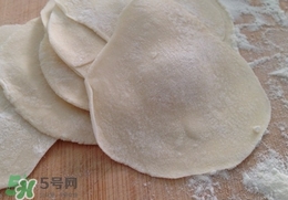 餃子皮太厚了怎么辦?餃子皮要多厚才好? 餃子皮太厚了怎么辦?餃子皮要多厚才好?