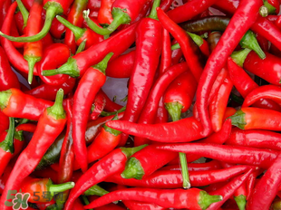 辣椒變紅能吃嗎？辣椒為什么會(huì)變紅？