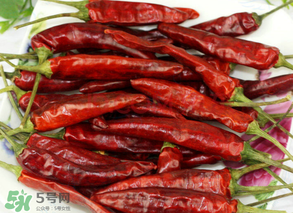 干辣椒發(fā)霉了還能吃嗎？干辣椒發(fā)霉了怎么辦？