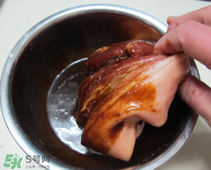 豬肉腌制前需要洗嗎？腌豬肉怎么洗才干凈？