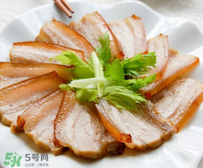 腌肉怎么做好吃？腌肉炒什么菜好吃？