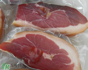 生粉腌肉怎么弄？生粉腌肉要加水嗎？