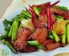 蒜苔的營養(yǎng)價值 蒜苔的功效與作用 蒜苔的營養(yǎng)價值 蒜苔的功效與作用