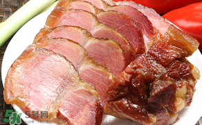 臘肉蒸什么菜好吃？蒸臘肉放什么材料好吃？