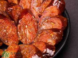 臘腸外面的皮是什么？臘腸皮是什么做的？