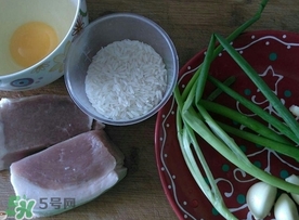 珍珠丸子可以用大米嗎？珍珠丸子用大米怎么做？