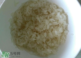 珍珠丸子可以用大米嗎？珍珠丸子用大米怎么做？