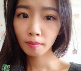 唇線筆可以當(dāng)口紅嗎？唇線筆和口紅的區(qū)別？