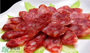 香腸煮還是蒸？香腸煮好吃還是蒸好吃？