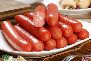 香腸煮還是蒸？香腸煮好吃還是蒸好吃？