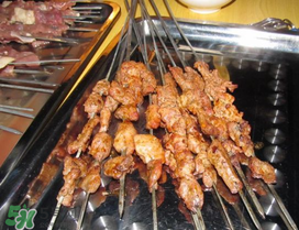 ?羊肉腌制多長(zhǎng)時(shí)間？羊肉怎么腌才嫩？