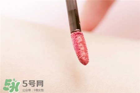 Clio少女之吻唇釉色號 Clio少女之吻唇釉試色 Clio少女之吻唇釉色號 Clio少女之吻唇釉試色