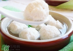 魚(yú)丸餡是什么做的?魚(yú)丸餡的做法 魚(yú)丸餡是什么做的?魚(yú)丸餡的做法