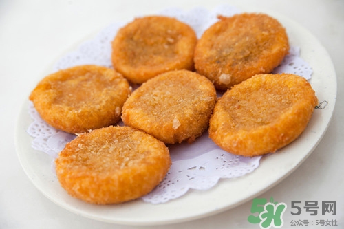 南瓜餅怎么做才松軟?南瓜餅怎么做不粘手 南瓜餅怎么做才松軟?南瓜餅怎么做不粘手