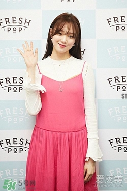 李圣經(jīng)的衣服什么牌子？李圣經(jīng)衣服同款