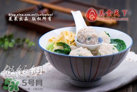 豆腐丸子散了怎么辦？豆腐丸子怎么做不散？