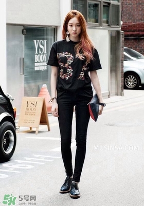 李圣經(jīng)的衣服什么牌子？李圣經(jīng)衣服同款