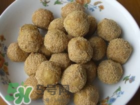 豆腐丸子散了怎么辦？豆腐丸子怎么做不散？