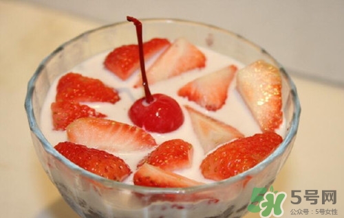 牛奶草莓西米露怎么做?牛奶草莓西米露有什么好處 牛奶草莓西米露怎么做?牛奶草莓西米露有什么好處