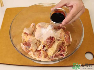 雞肉腌制不能超過多久？雞肉腌了三天還能吃嗎？