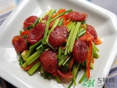 臘腸吃多了會怎么樣?臘腸吃多了對身體有害嗎? 臘腸吃多了會怎么樣?臘腸吃多了對身體有害嗎?