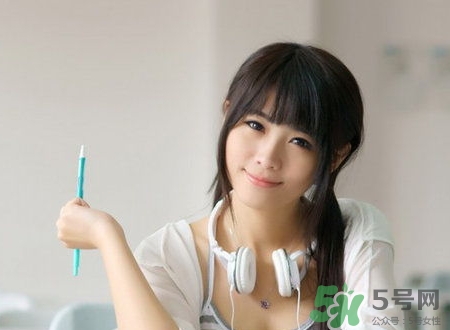 懷孕7個月老是胸悶是怎么回事?正常嗎? 懷孕7個月老是胸悶是怎么回事?正常嗎?