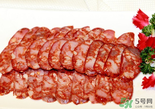 香腸發(fā)酸還能吃嗎？香腸發(fā)酸的原因