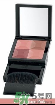 紀(jì)梵希腮紅24號(hào)試色 紀(jì)梵希腮紅明星色24號(hào)試色圖 紀(jì)梵希腮紅24號(hào)試色 紀(jì)梵希腮紅明星色24號(hào)試色圖