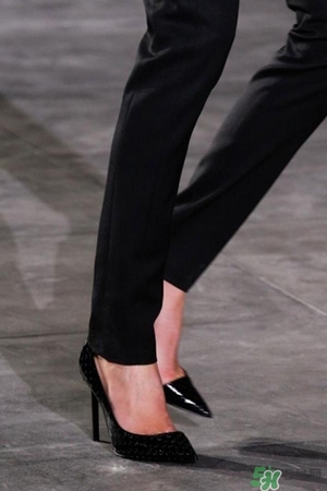 2017年春夏流行什么鞋子？2017年春夏流行鞋子搭配