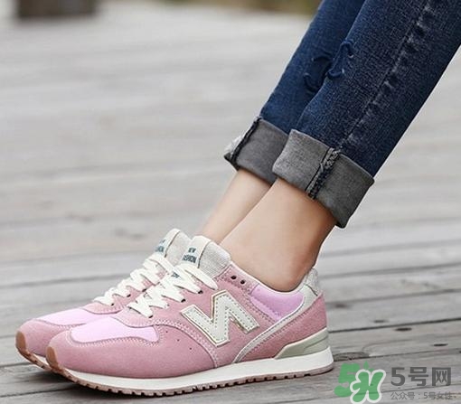 2017年春夏流行什么鞋子？2017年春夏流行鞋子搭配