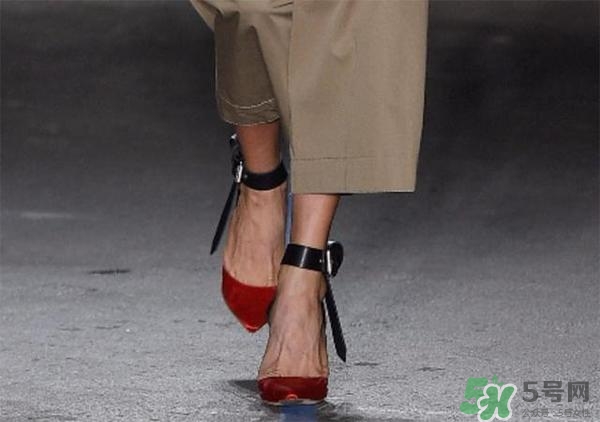 2017年春夏流行什么鞋子？2017年春夏流行鞋子搭配