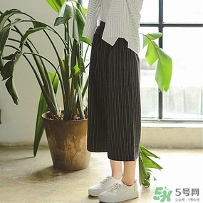 2017年流行什么褲子？2017年褲子流行顏色和搭配