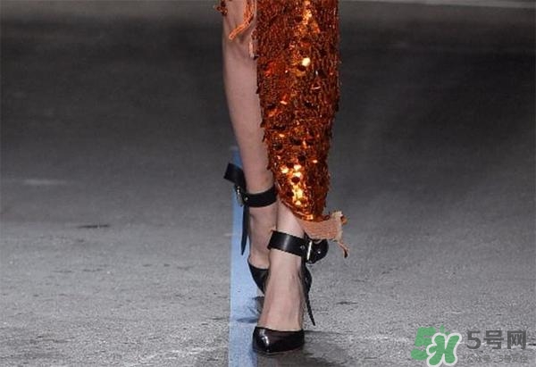 2017年春夏流行什么鞋子？2017年春夏流行鞋子搭配