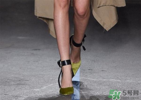 2017年春夏流行什么鞋子？2017年春夏流行鞋子搭配