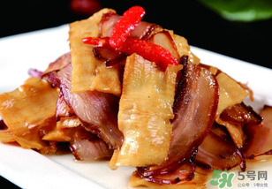 醬肉用什么醬油好？醬肉用生抽還是老抽？