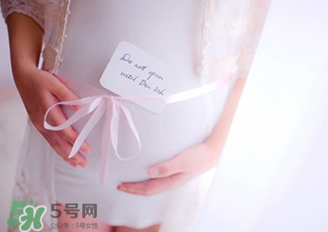 產后肚皮癢是怎么回事?產后肚皮癢怎么辦?